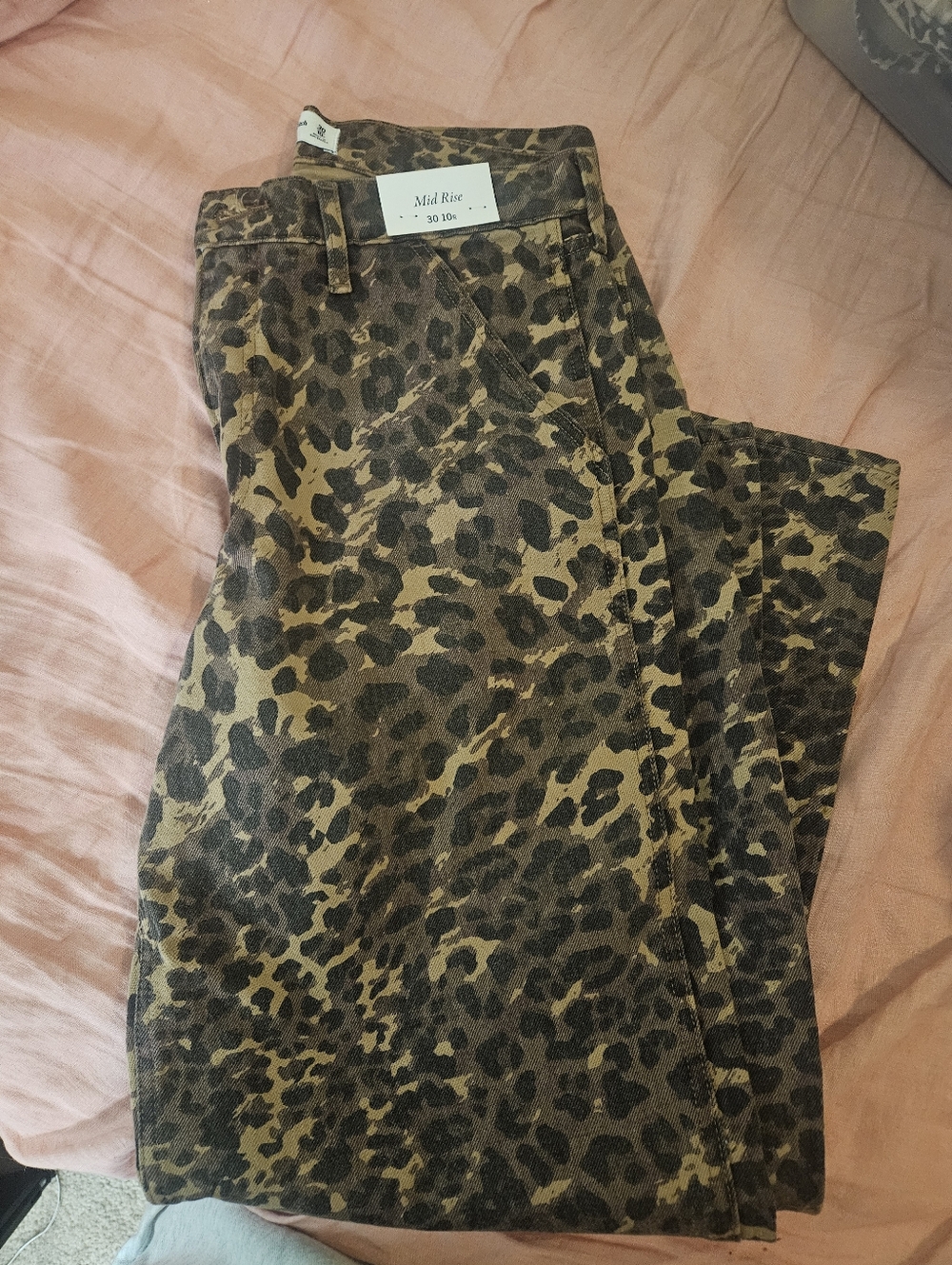Abercrombie And Fitch Mid Rise Leopard Print Size 30/10